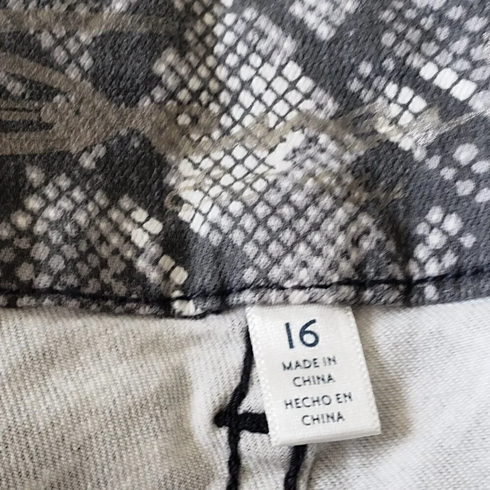 Snake print high rise gray and white skinny jeans size 16 - Picture 9 of 9